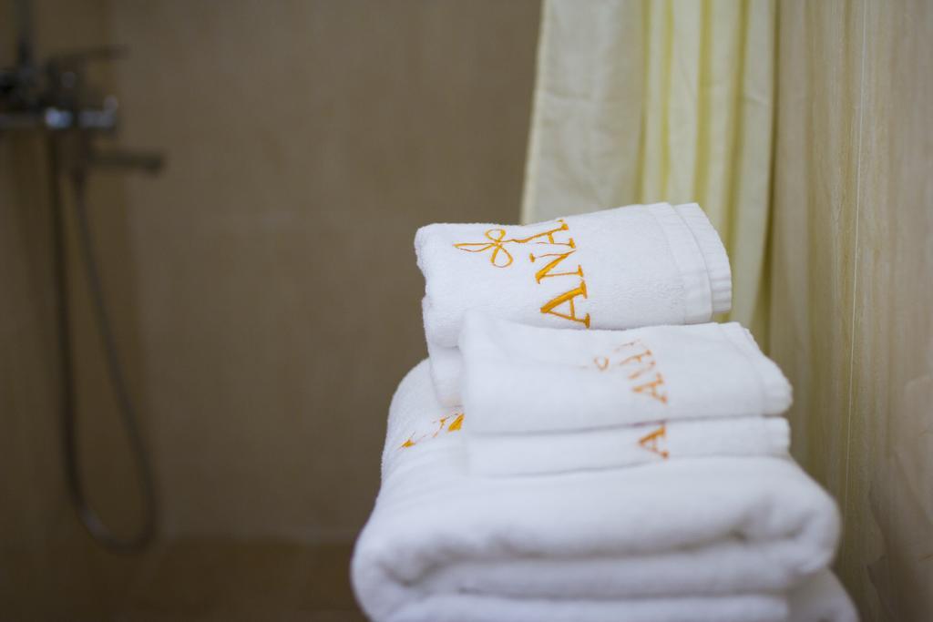 Anada Hotel Suites Да Лат Екстериор снимка