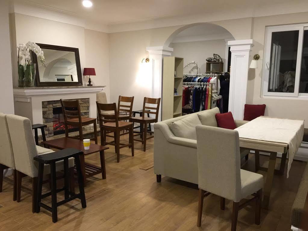 Anada Hotel Suites Да Лат Екстериор снимка